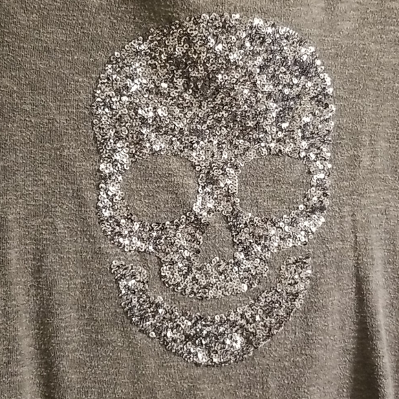 Light Sweater with Skull Sequins - Picture 2 of 7